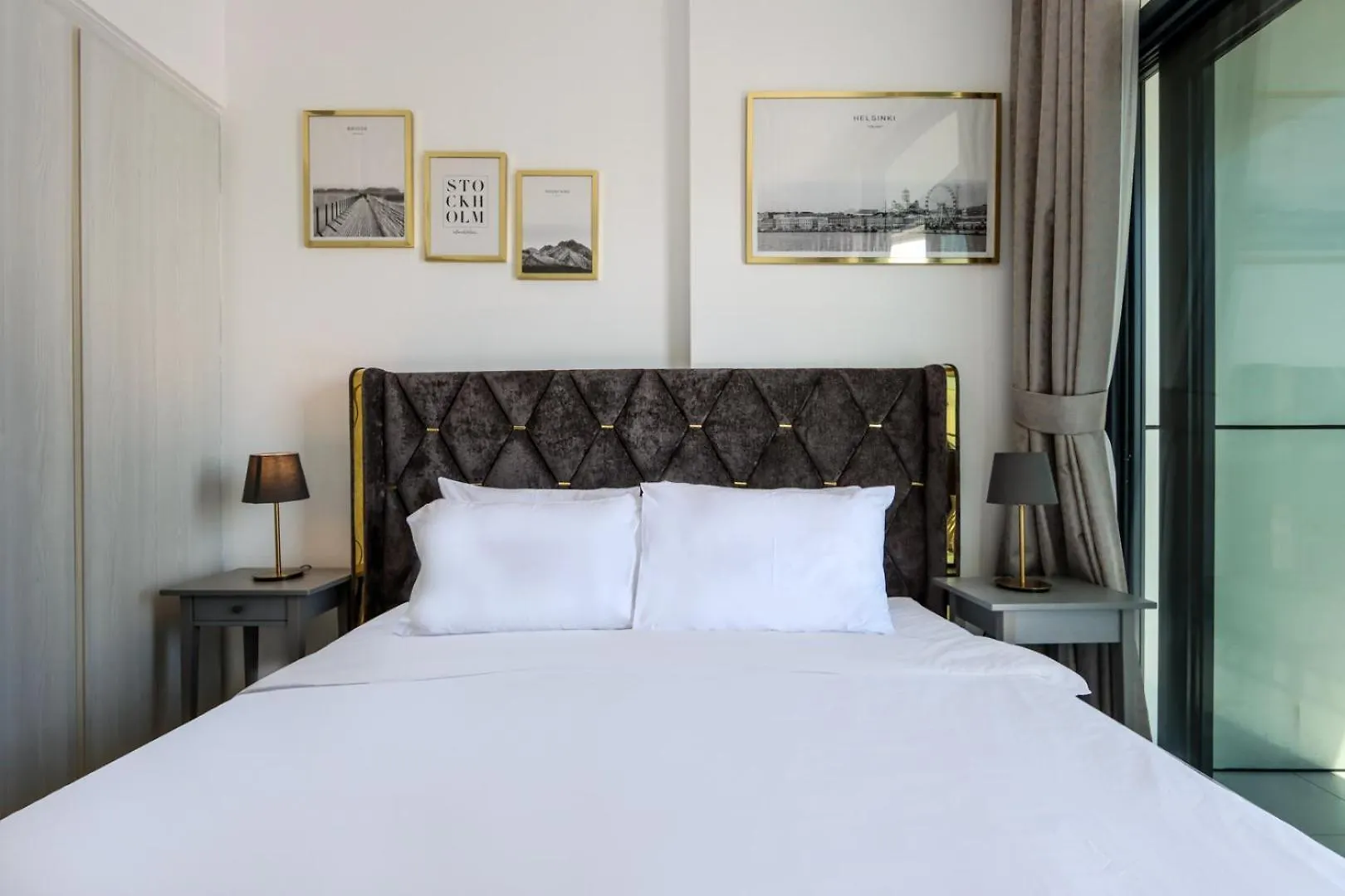 Canalfront Gem 1Br In Zada Tower By Livbnb Dubai